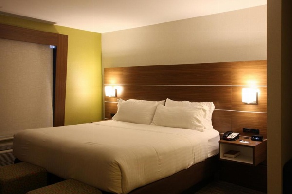 Holiday Inn Express Branford-New Haven by IHG image 26